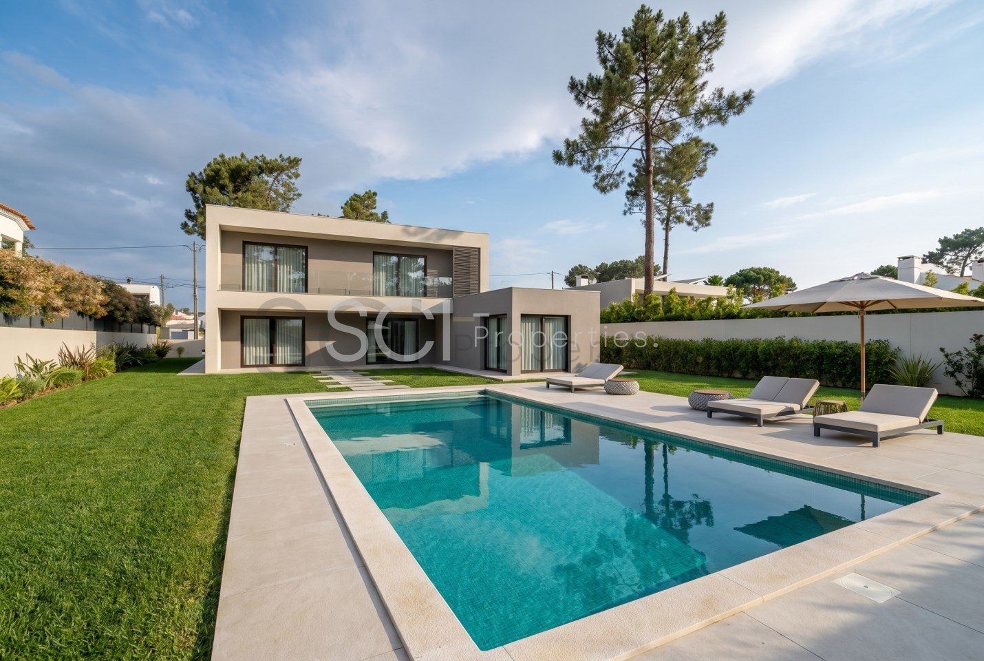 Verdizela Villa T3 | Apostolic View